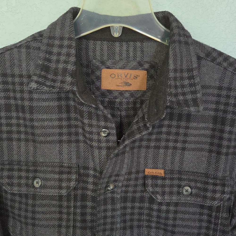 Orvis Heavyweight Double Brushed Flannel Button Down Shirt with Hand Warmer Pkts